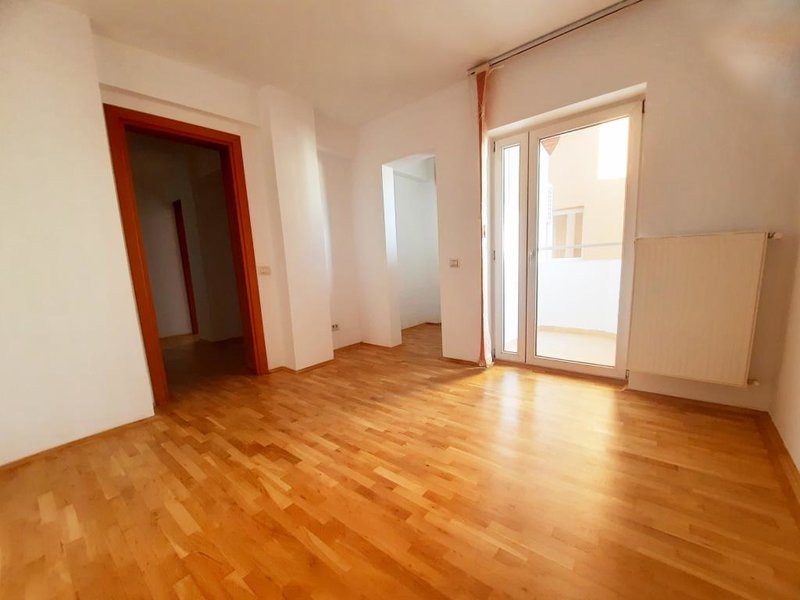 Mosilor/ Stefan cel Mare, vila, p+1 duplex, 4 camere